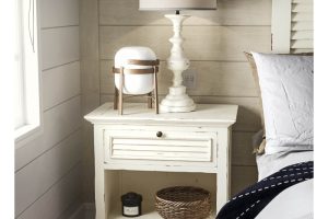 Summerville Nightstand