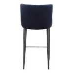 comfortably padded seat with stunning diamond-tufted velvet upholstery.