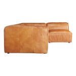 as well as an ottoman or in several classic configurations: Lounge
